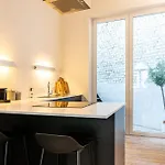 Characteristic House Near The For 10 Feriehus Oostende