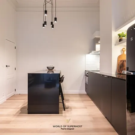 Characteristic House Near The For 10 *