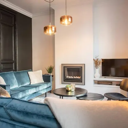 Characteristic House Near The For 10 Остенде